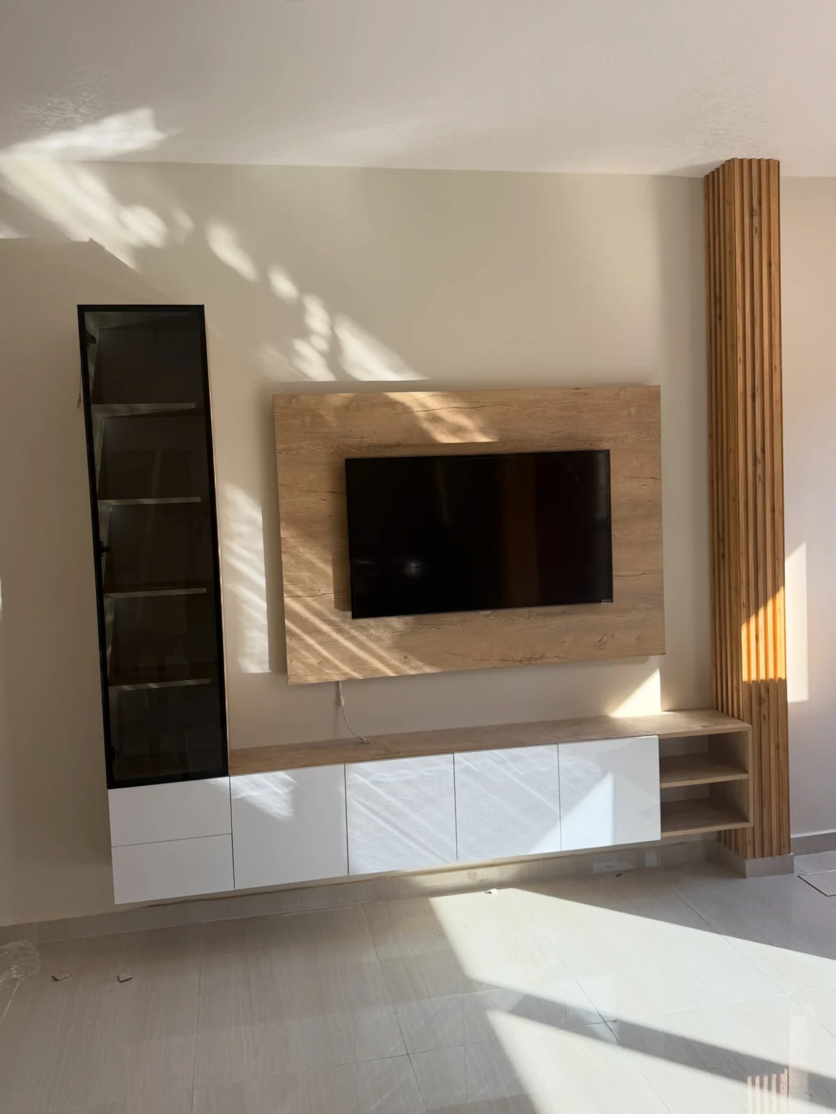 Living-room composition